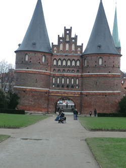 Lübeck Holstentor mit Dieter